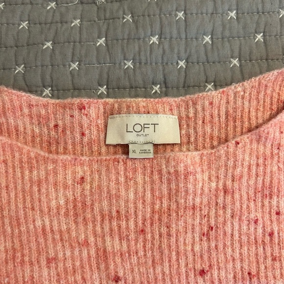 LOFT Women’s Pink Speckled Crew Neck Sweater Size XL - Picture 3 of 4